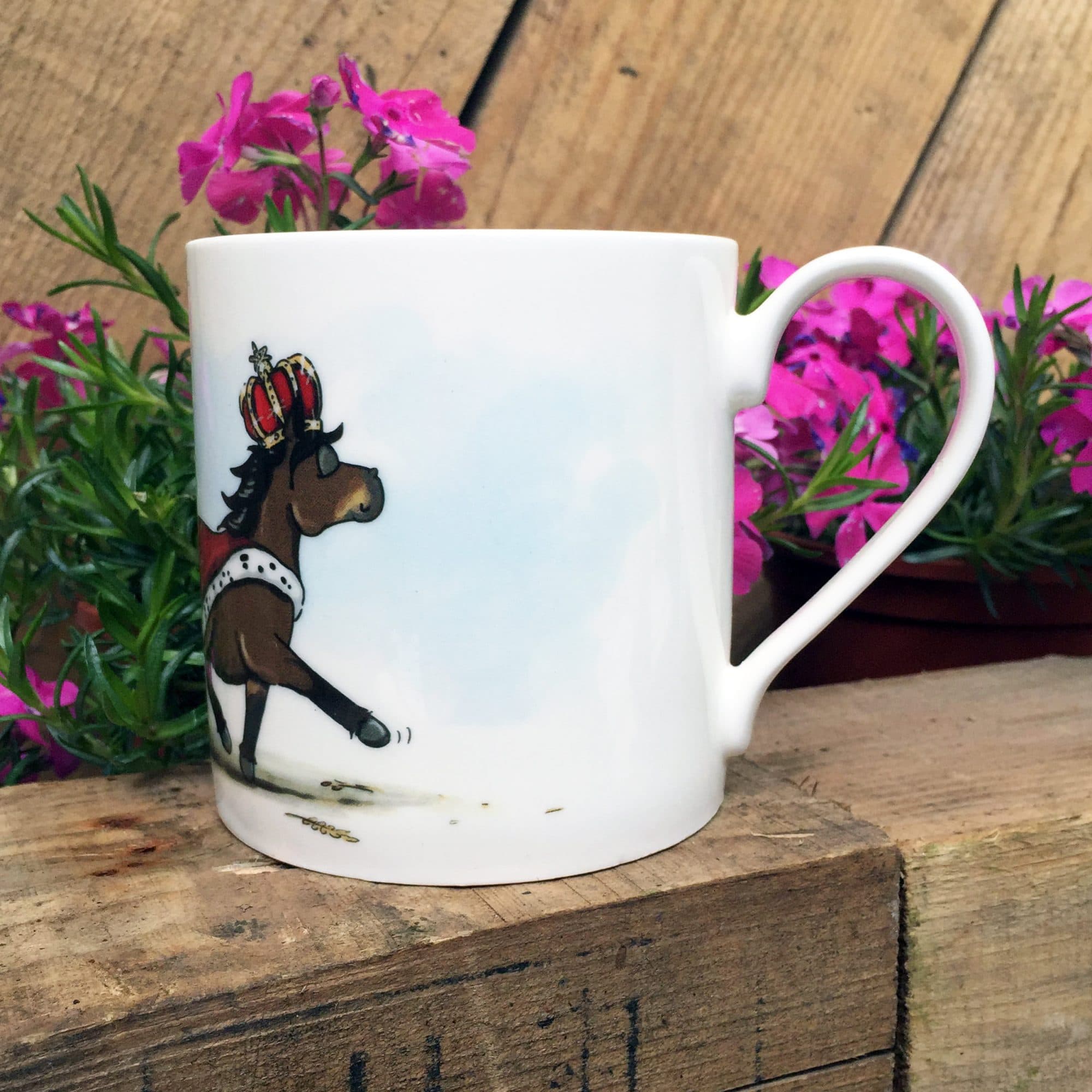 ‘Yard Royalty’ – Fine Bone China Mug - 6