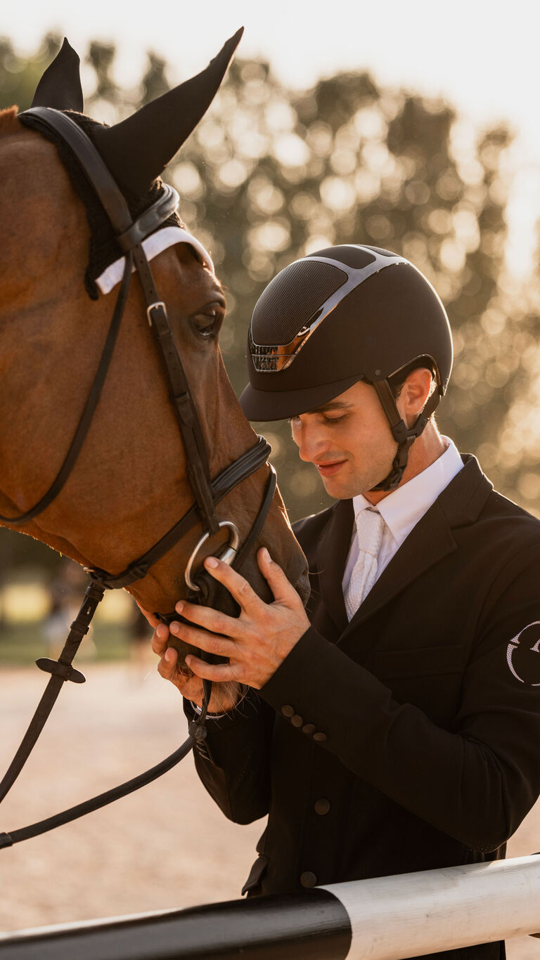 HELMET Dogma Chrome Riding Helmet