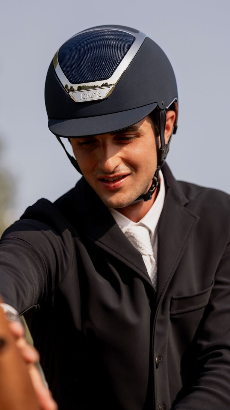 HELMET Dogma Chrome Riding Helmet