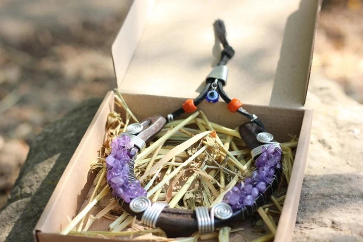Decorative Horseshoe with Amethyst Natural Stone